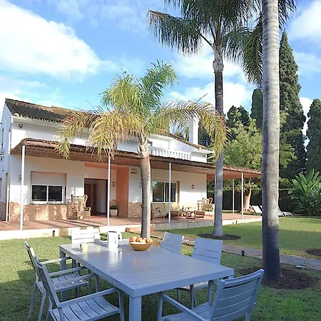 Wonderful Close To The Beach! La Estrella Del Norte Marbella